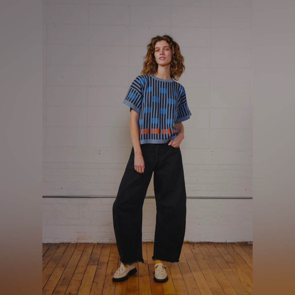 The Endery Bauhaus Short Sleeve Sweater Tee - Neptune
